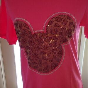 Hey Mickey, you so fine! Pink Sequin Minnie Mouse T-Shirt L/XL